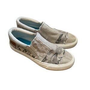 Blowfish Women’s Camouflage Slip-on Sneakers